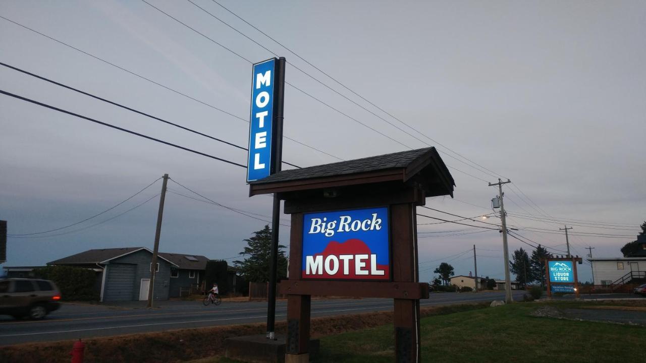كامبل ريفر Big Rock Motel المظهر الخارجي الصورة